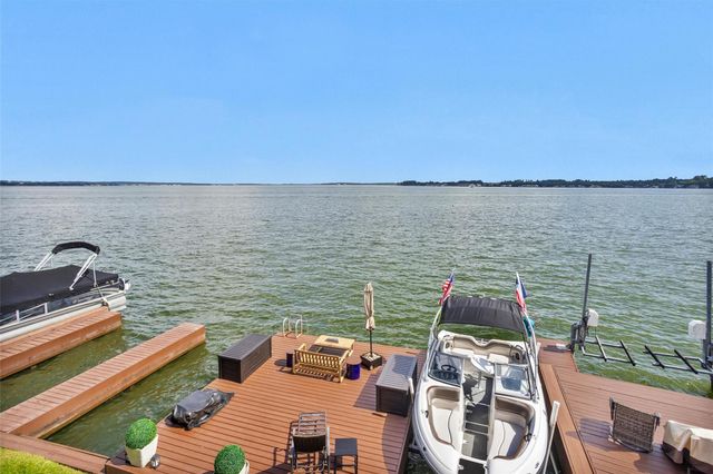 801 River Road 104E, Montgomery, TX 77356