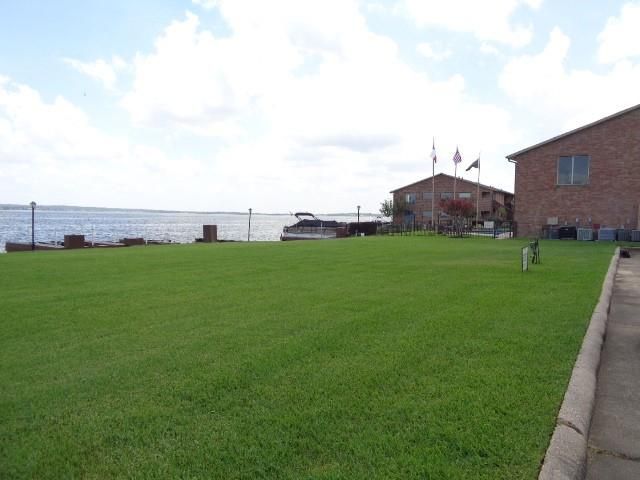 801 River Road 104E, Montgomery, TX 77356