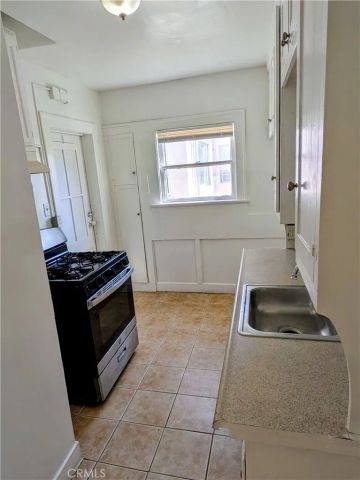 746 Lime Avenue, Long Beach, CA 90813
