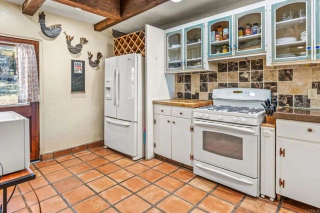 17089 Lawson Valley Road, Jamul, CA 91935
