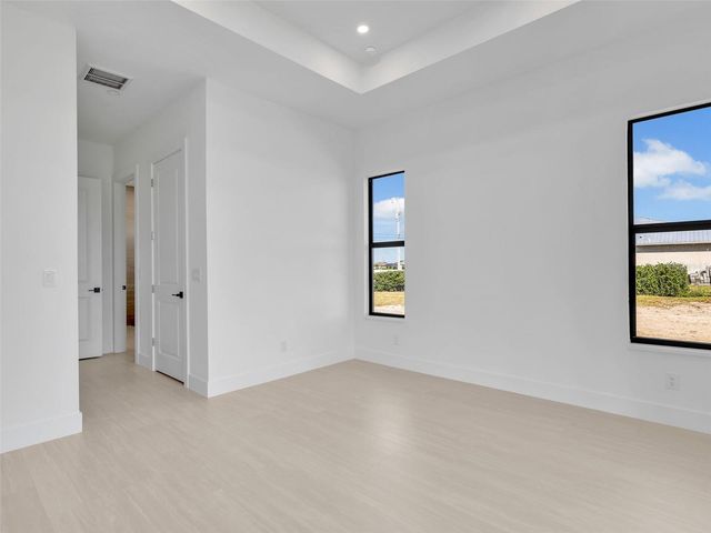 1723 NW 7TH AVENUE, Cape Coral, FL 33993