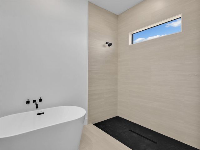 1723 NW 7TH AVENUE, Cape Coral, FL 33993