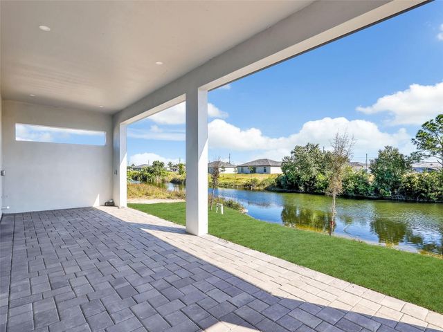 1723 NW 7TH AVENUE, Cape Coral, FL 33993