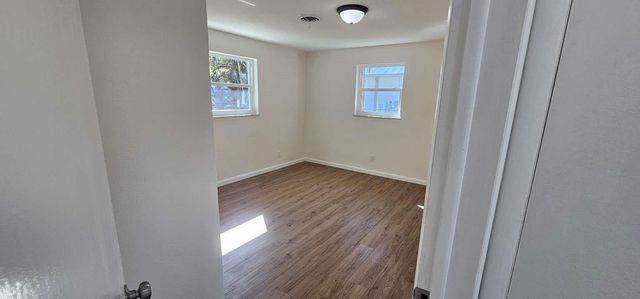 2655 53rd Avenue, Vero Beach, FL 32966