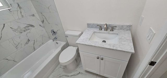 2655 53rd Avenue, Vero Beach, FL 32966