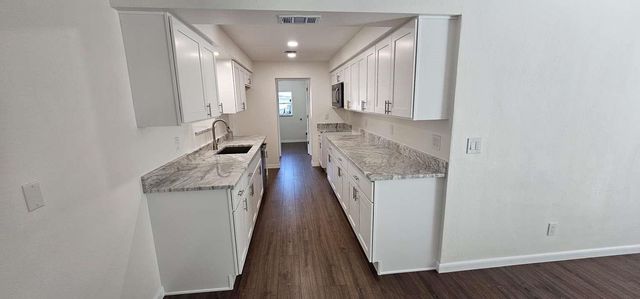 2655 53rd Avenue, Vero Beach, FL 32966