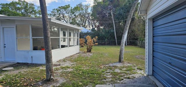 2655 53rd Avenue, Vero Beach, FL 32966
