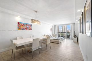 19390 Collins Avenue 1519, Sunny Isles Beach, FL 33160