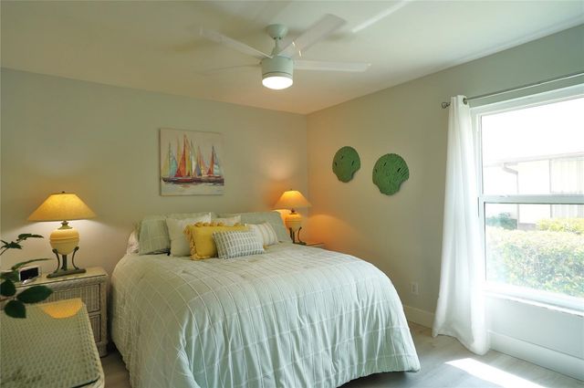 204 CARRIAGE HOUSE LANE 204, Nokomis, FL 34275