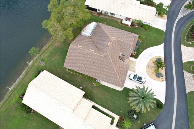 204 CARRIAGE HOUSE LANE 204, Nokomis, FL 34275