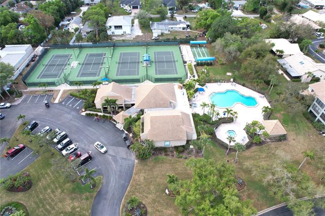 204 CARRIAGE HOUSE LANE 204, Nokomis, FL 34275