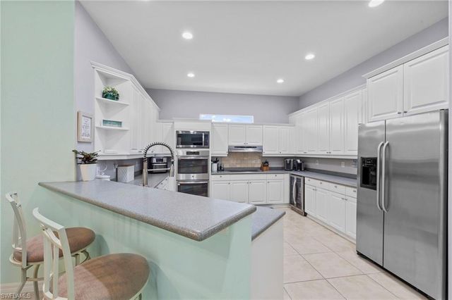 9701 Springlake CIR, Estero, FL 33928