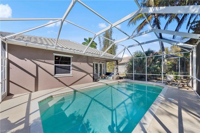 9701 Springlake CIR, Estero, FL 33928