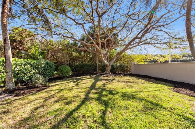 9701 Springlake CIR, Estero, FL 33928