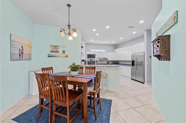 9701 Springlake CIR, Estero, FL 33928