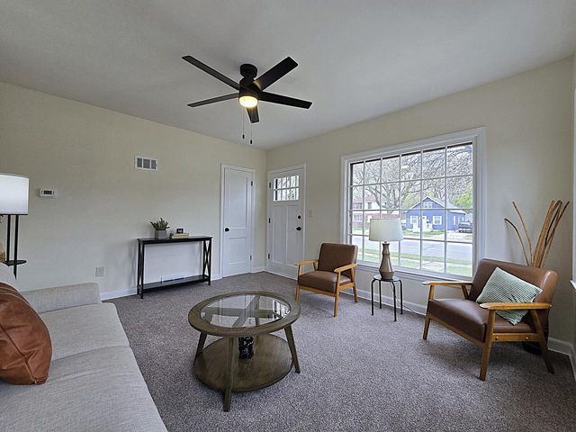 4823 N 51st BOULEVARD, Milwaukee, WI 53218