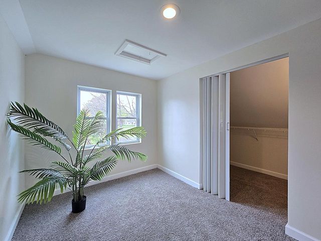4823 N 51st BOULEVARD, Milwaukee, WI 53218