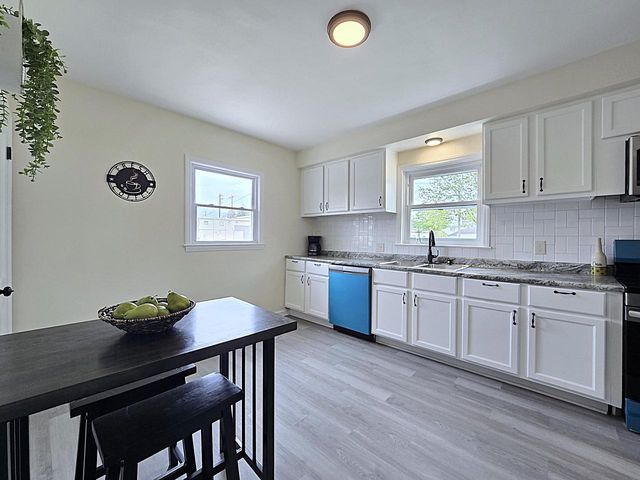 4823 N 51st BOULEVARD, Milwaukee, WI 53218