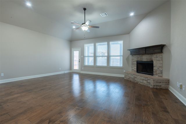 205 Old Settlers Trail, Waxahachie, TX 75167