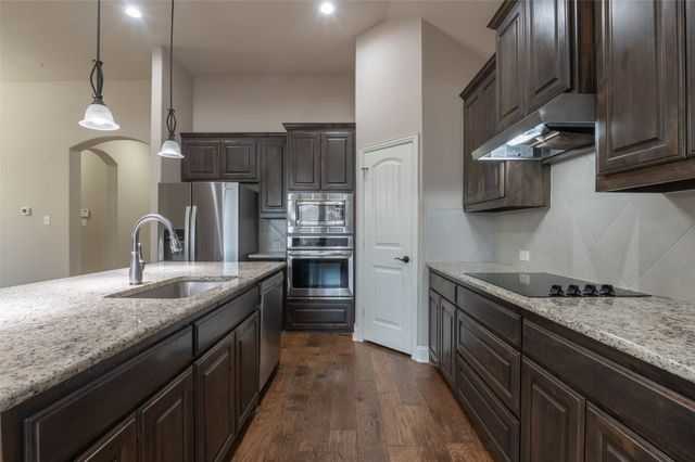 205 Old Settlers Trail, Waxahachie, TX 75167