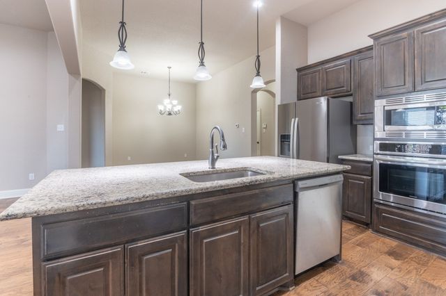 205 Old Settlers Trail, Waxahachie, TX 75167