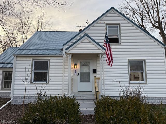 880 Meadowbrook Avenue SE, Warren, OH 44484