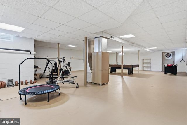 52 HARRISBURG SCHOOL RD, Quakertown, PA 18951