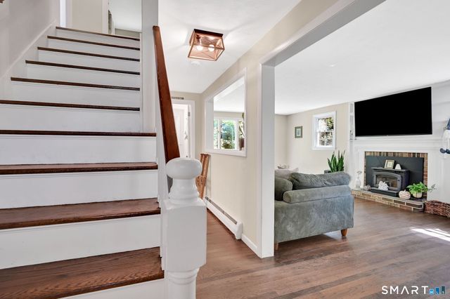45 Colonial Drive, Enfield, CT 06082