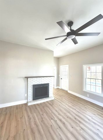 41 2nd Street, Greenville, SC 29611