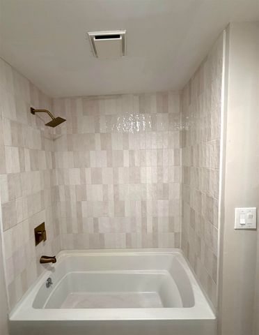 41 2nd Street, Greenville, SC 29611