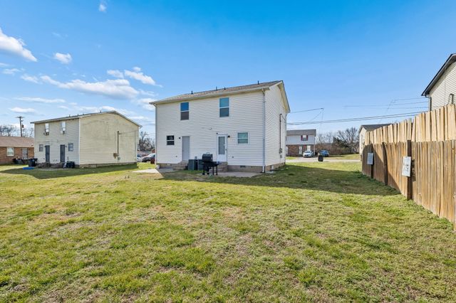3608 Willow Creek Ct, Nashville, TN 37207
