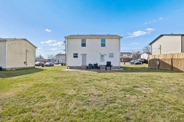 3608 Willow Creek Ct, Nashville, TN 37207