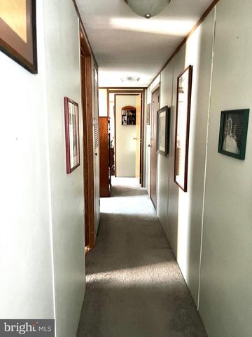 105 SILVERWIND CT S, Lancaster, PA 17603