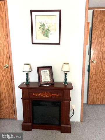 105 SILVERWIND CT S, Lancaster, PA 17603