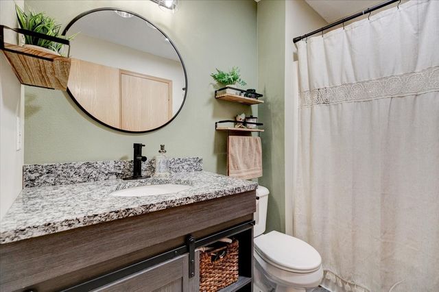 266 NW Georgetown Boulevard, Ankeny, IA 50023