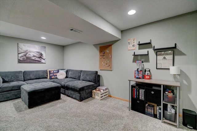 266 NW Georgetown Boulevard, Ankeny, IA 50023