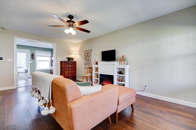 266 NW Georgetown Boulevard, Ankeny, IA 50023