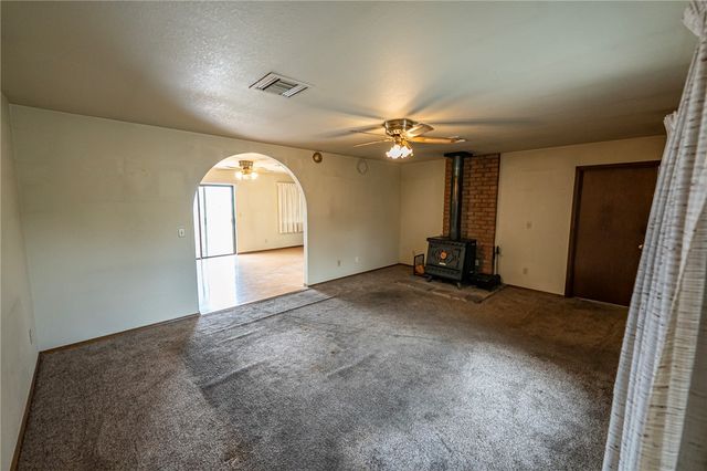 3967 N Bryce Road, Golden Valley, AZ 86413