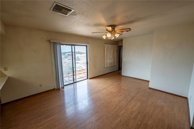 3967 N Bryce Road, Golden Valley, AZ 86413