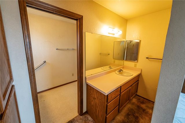 3967 N Bryce Road, Golden Valley, AZ 86413