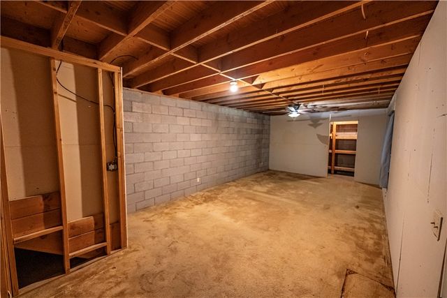 3967 N Bryce Road, Golden Valley, AZ 86413