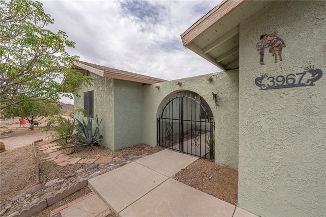 3967 N Bryce Road, Golden Valley, AZ 86413