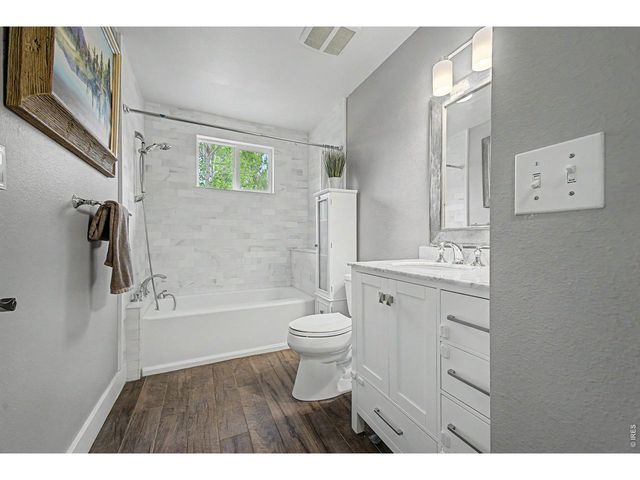 418 Lakeview Dr, Severance, CO 80550