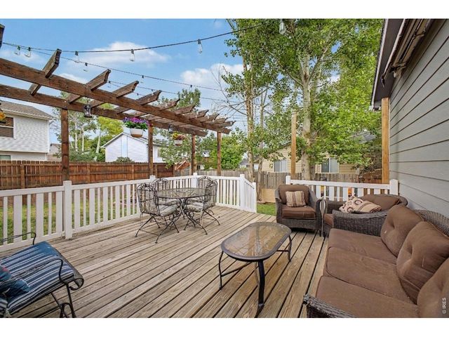 418 Lakeview Dr, Severance, CO 80550