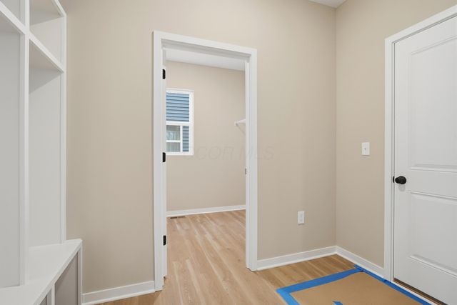 5786 Shadowfair Lane, Powell, OH 43065