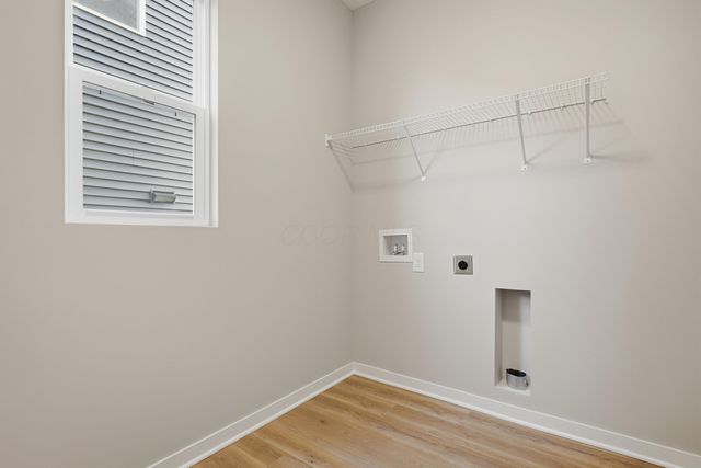 5786 Shadowfair Lane, Powell, OH 43065