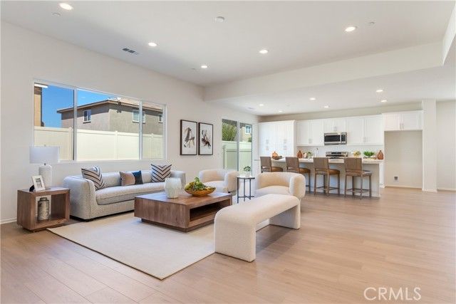 9048 Carson Avenue, Hesperia, CA 92344