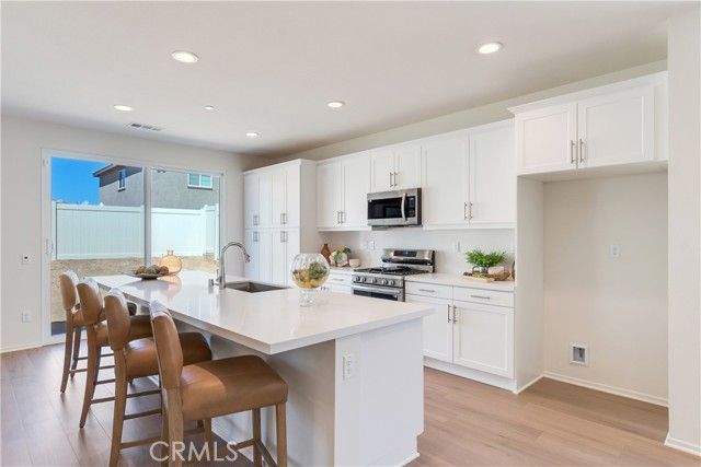 9048 Carson Avenue, Hesperia, CA 92344