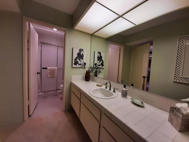 1405 N Sunrise Way 2, Palm Springs, CA 92262