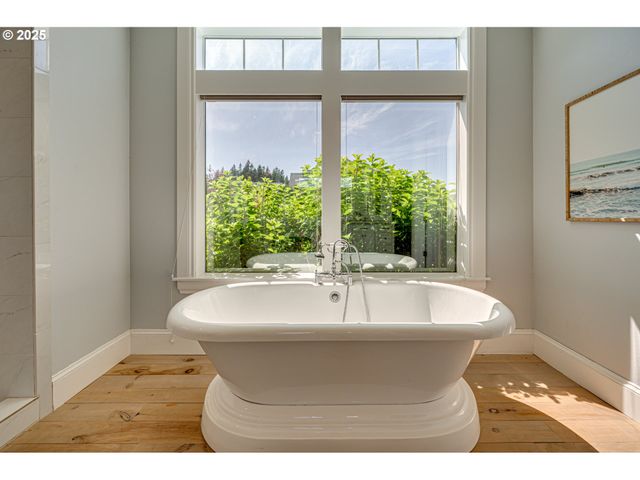 22796 Se GEORGIA LEE Ln, Damascus, OR 97089